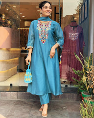 Teal Blue Kurta Set with Multicolor Embroidered Yoke