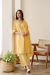 Anjuli Yellow Straight Kurta Set