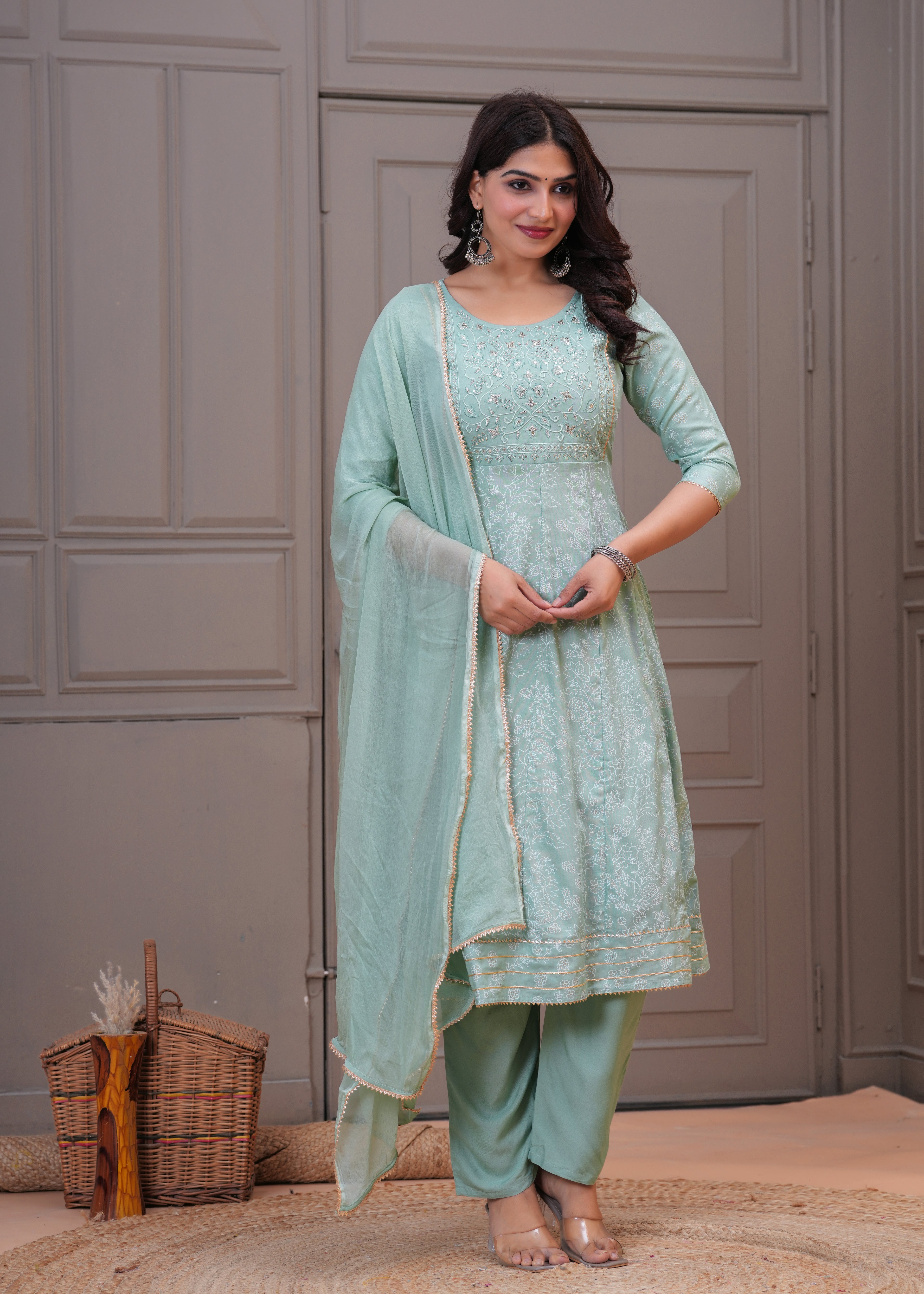 Women Rayon Kurta Pant Dupatta Set Light Green