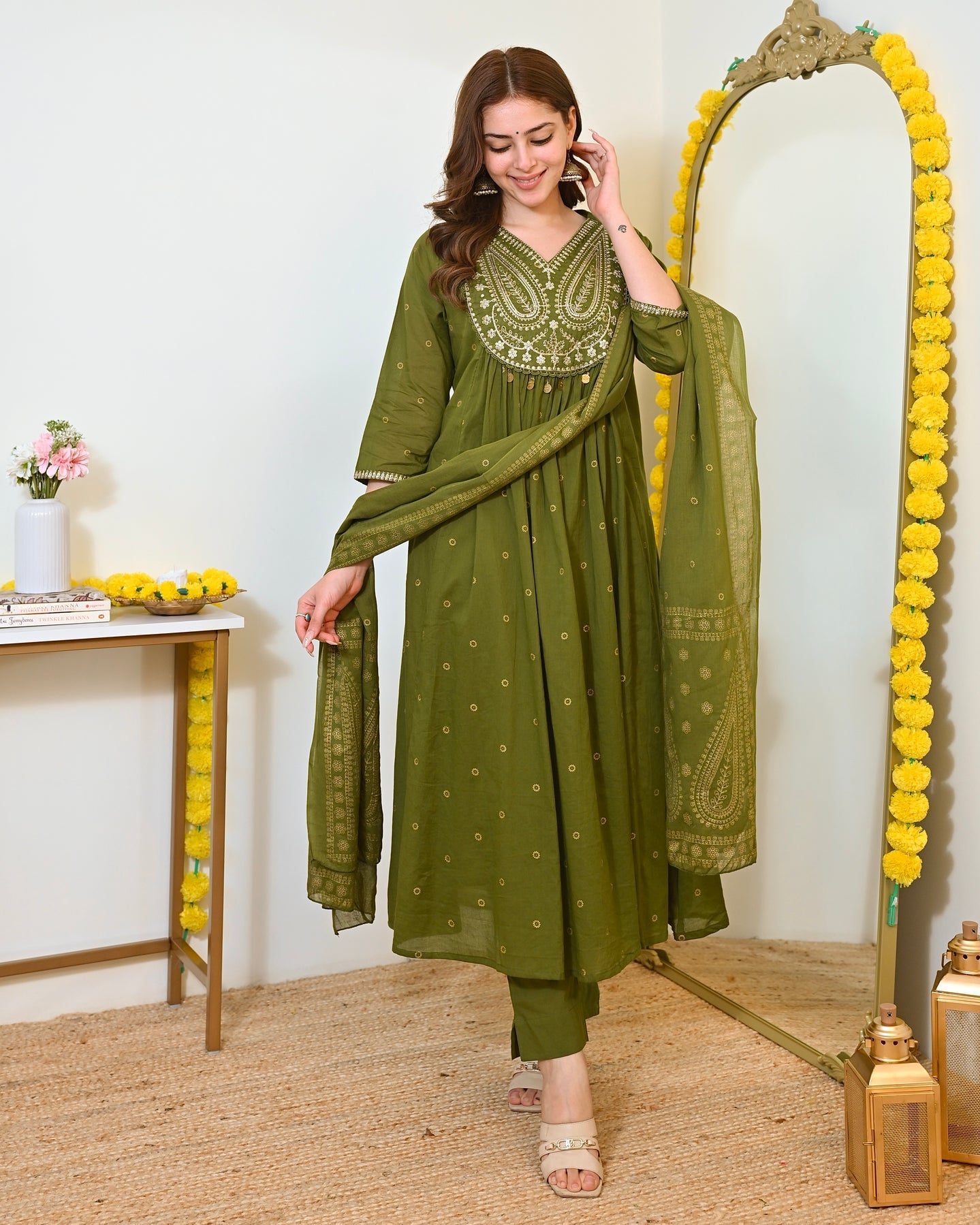 Green Paisley Handwork A Line Mul Cotton Suit