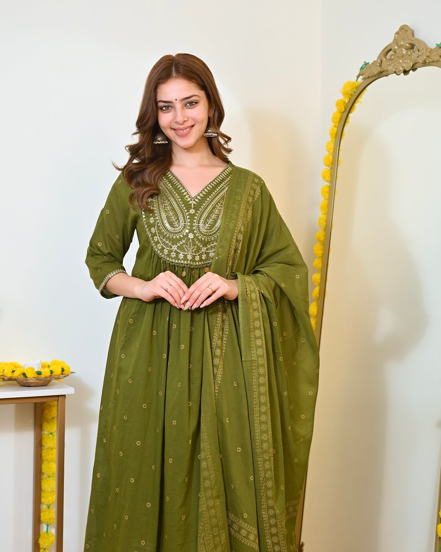 Green Paisley Handwork A Line Mul Cotton Suit