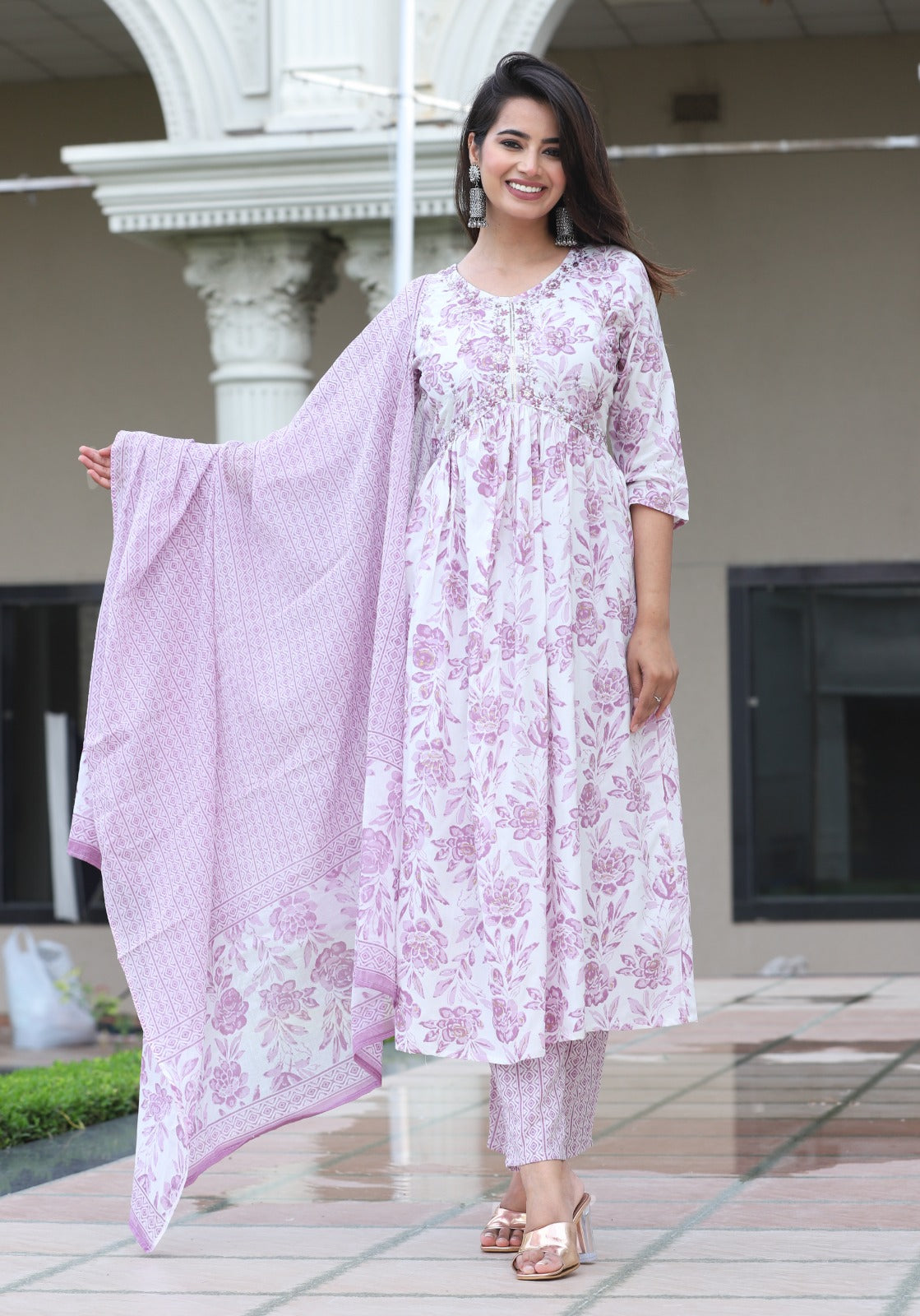 Women Rayon Kurta Pant Dupatta Set Lavender