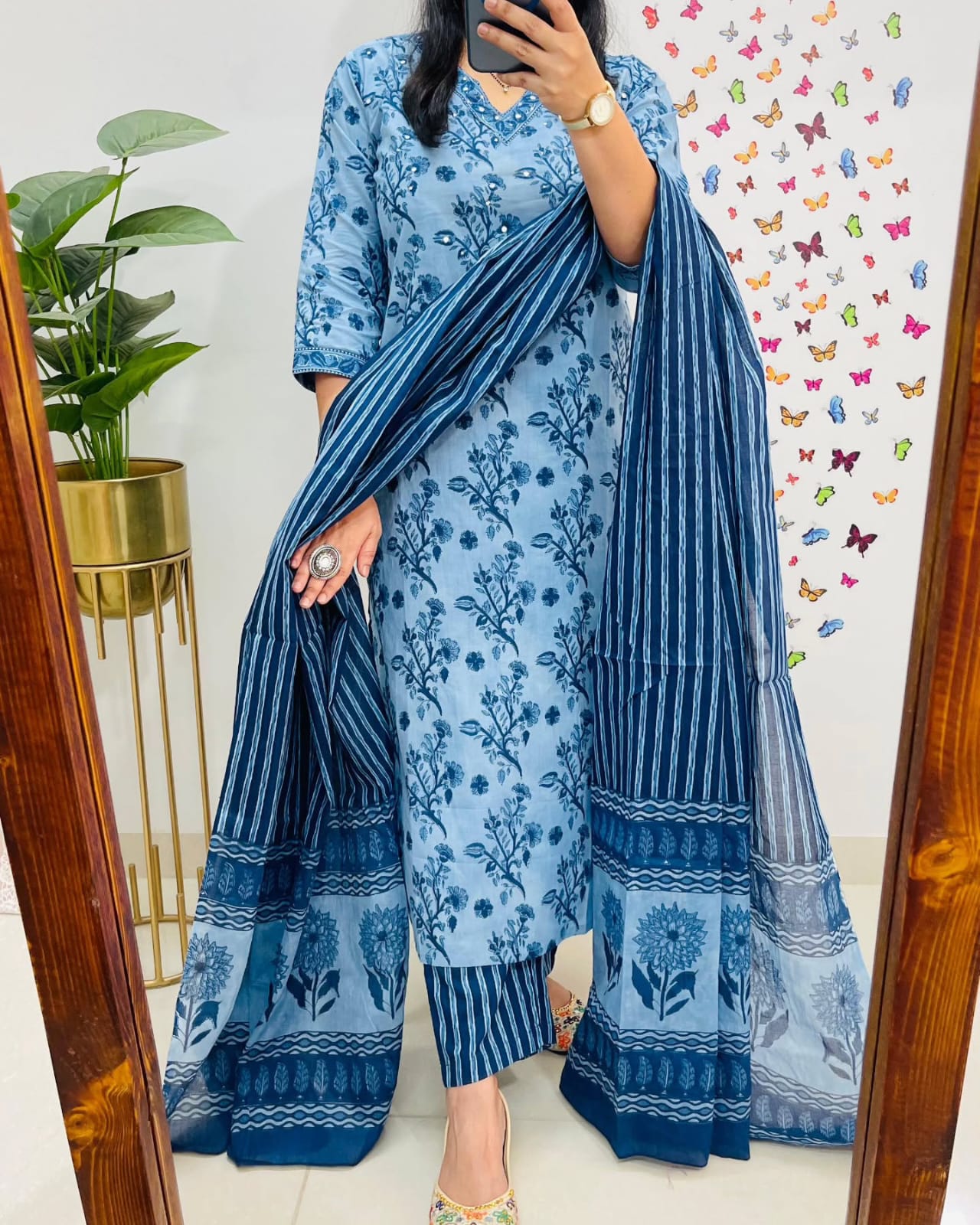 Poorvi's Blue Cotton Kurta Set