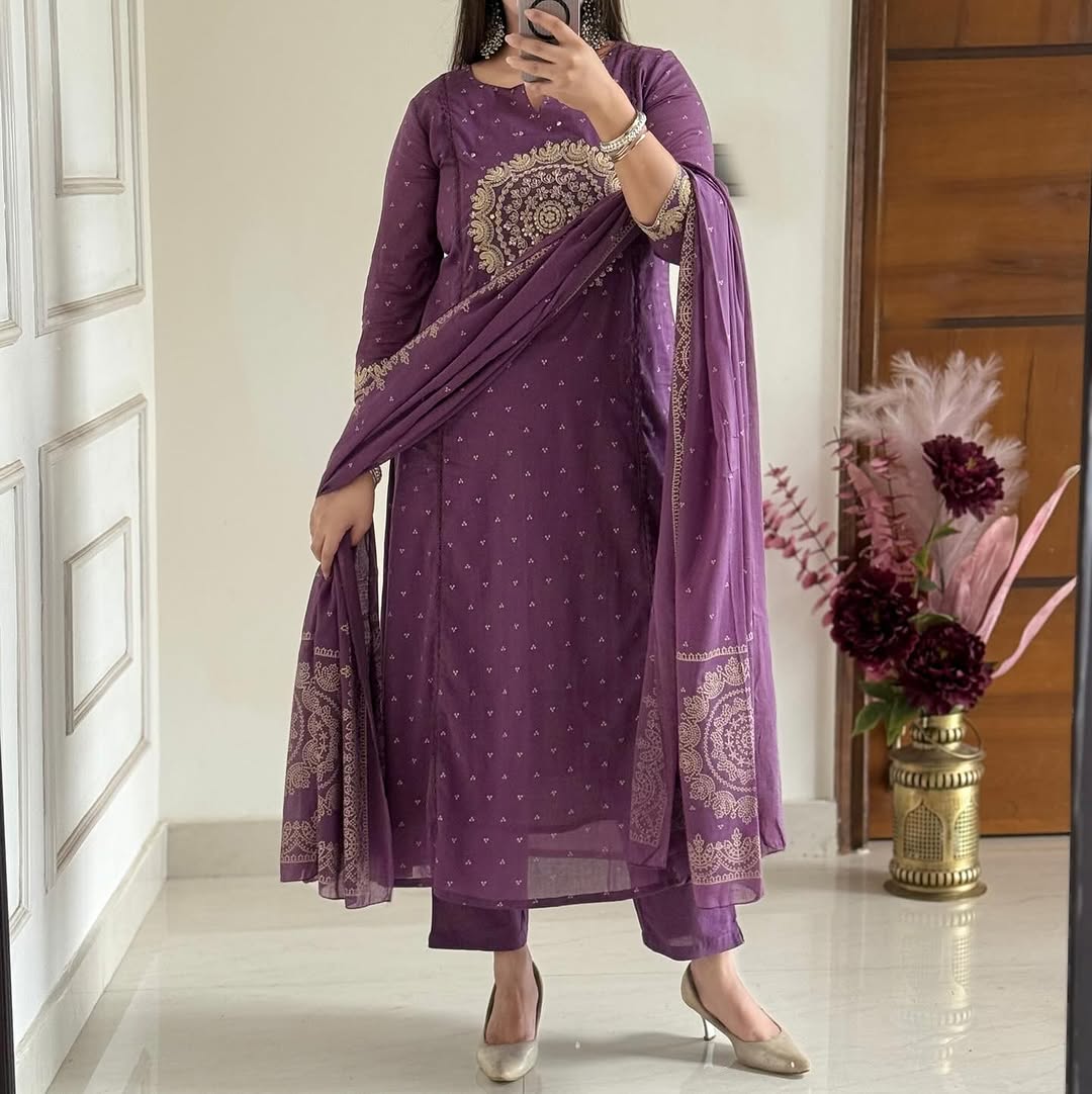 Graceful Purple Straight-Cut Suit Set