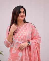 Graceful Peach Printed Cotton Kurta Set with Dupatta